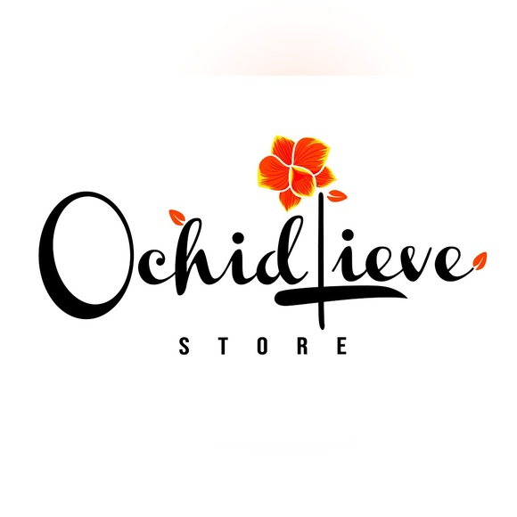 Meet your Posher, Cris ✨✨OrchidLieve Store✨✨ - Picture 1 of 1